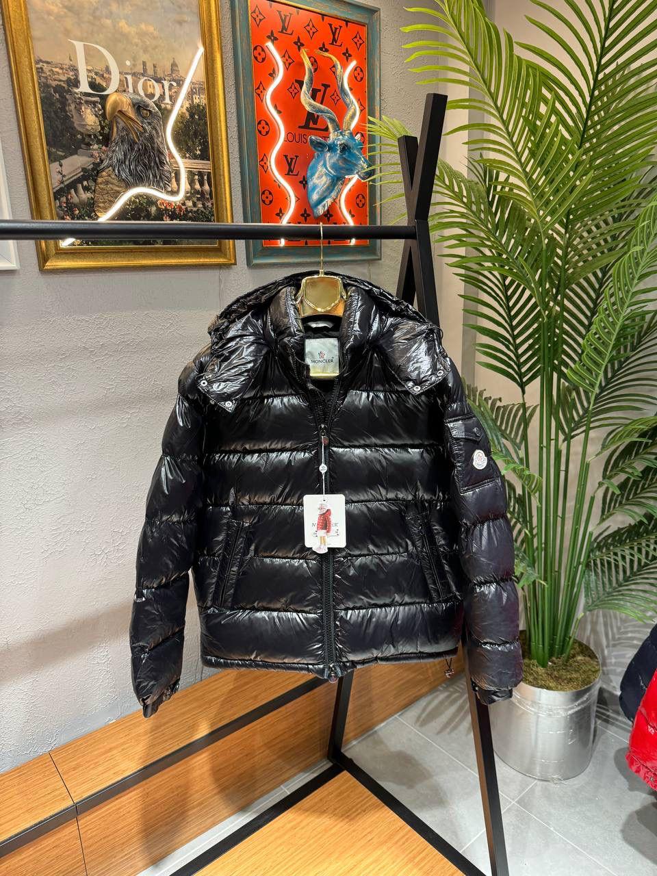 Moncler Maya Jakna Crna