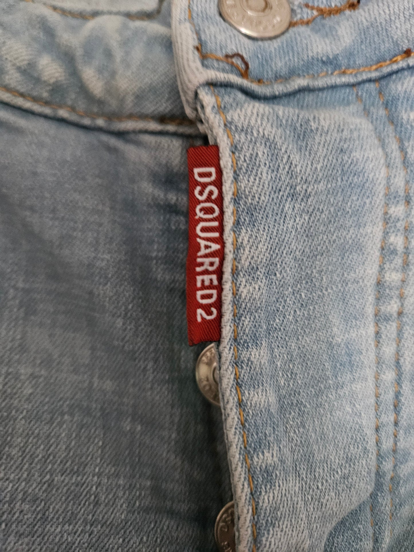 DSQUARED² 105