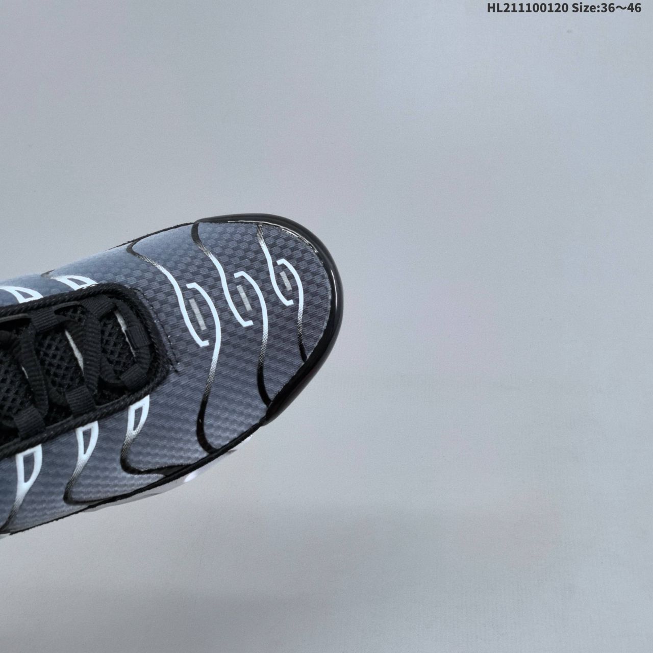 NIKE AIR MAX TN Black Metallic Silver