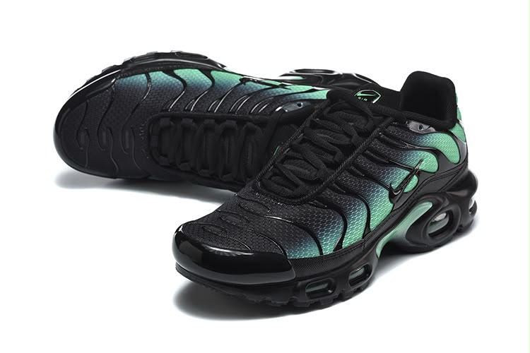 Nike Air Max Plus TN " Black Illusion Green"