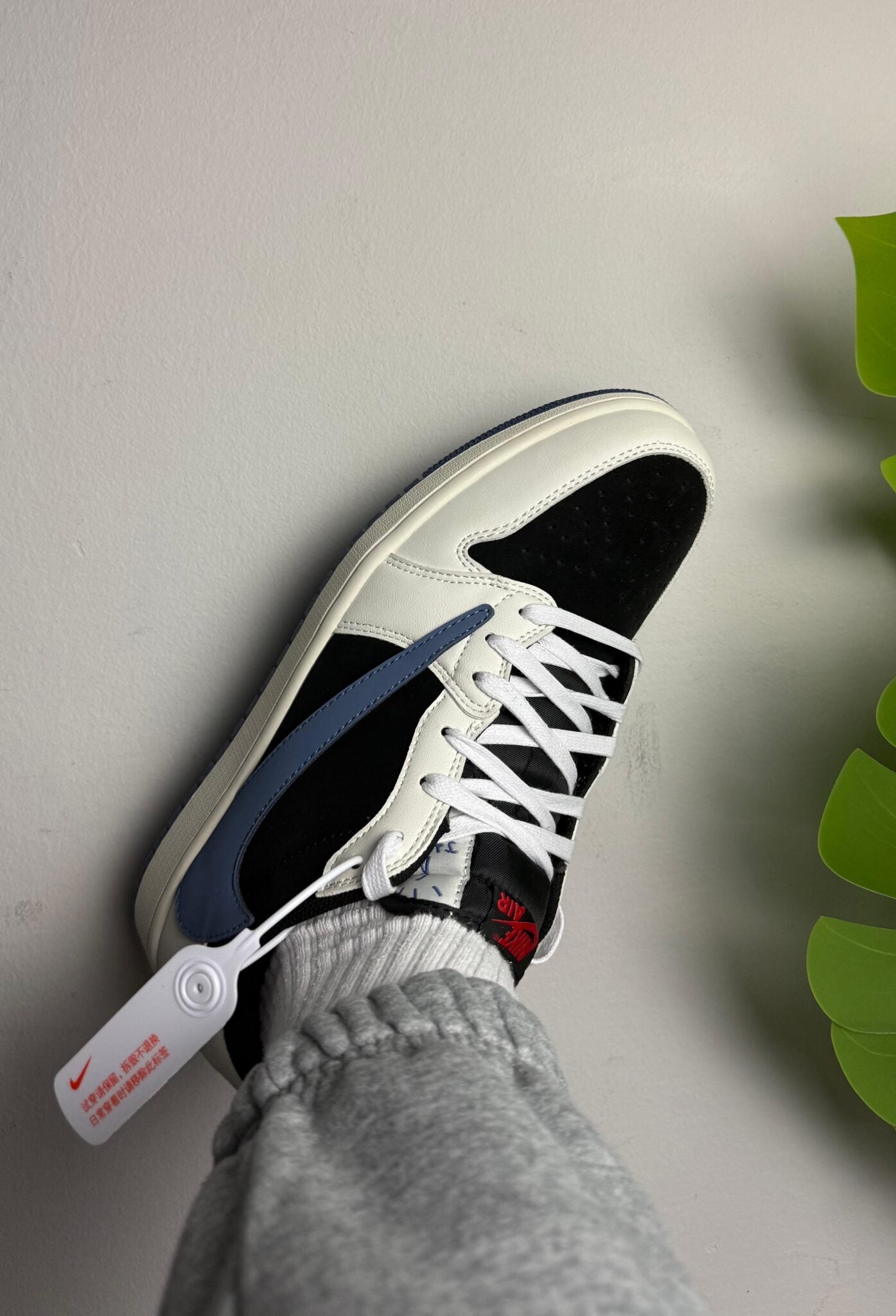 TRAVISxNIKE AJ1 LOW REVERSE"BLUE"